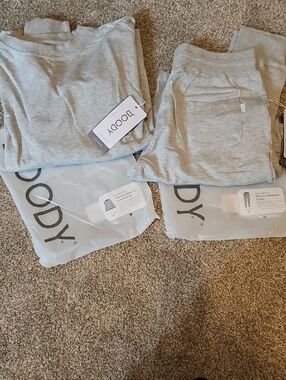 BOODY Light Heather Gray Loungewear Set - Crew Top & Jogger Pants